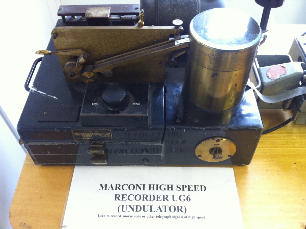 BletchleyPark_TNMOC 028.jpg - A Morse code recorder.